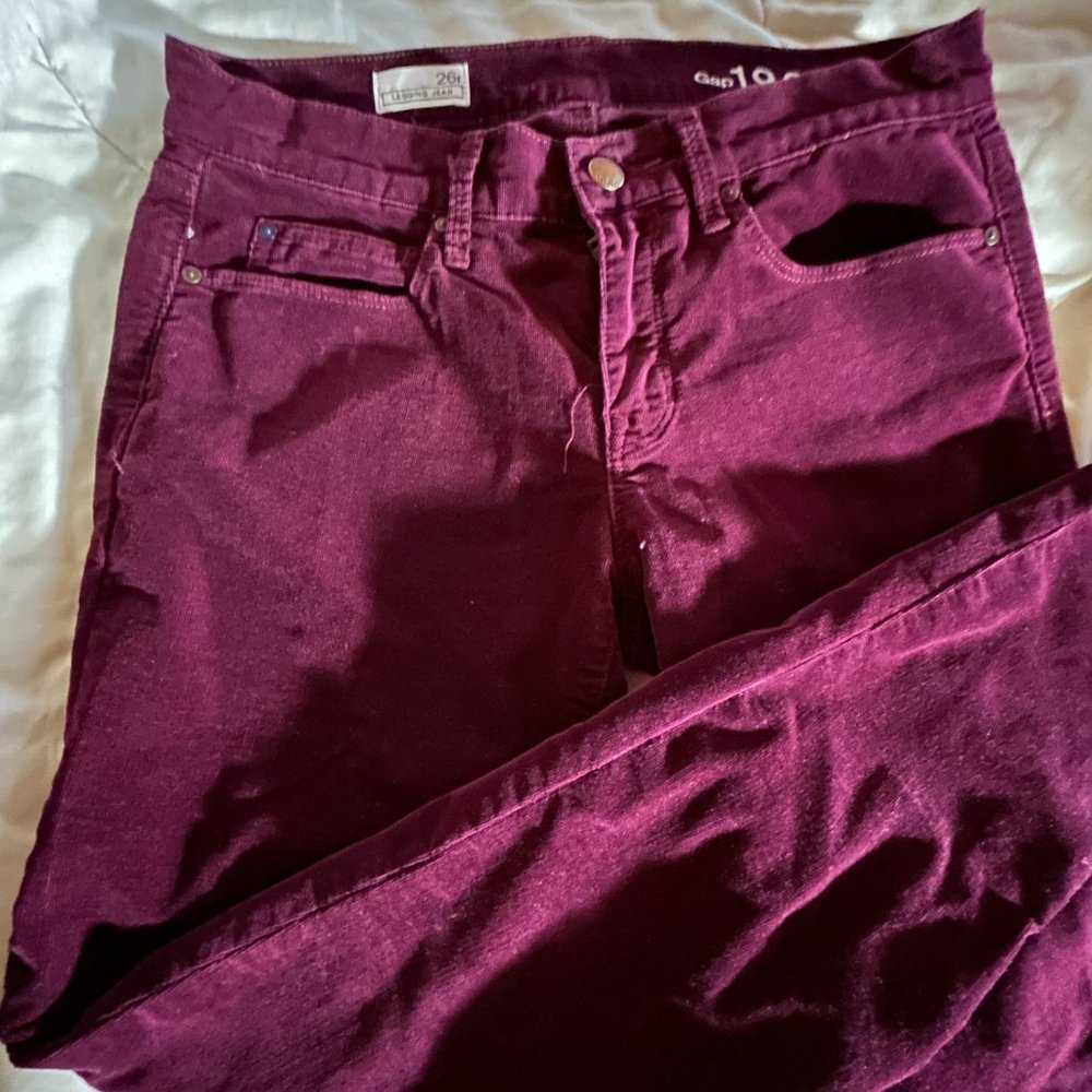 Women's GAP 1969 "Legging Jean" Size 26 Corduroy Pants Straight Leg Stretch Pink